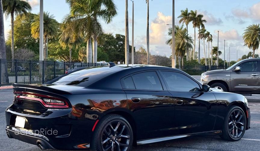 Dodge Charger img 3