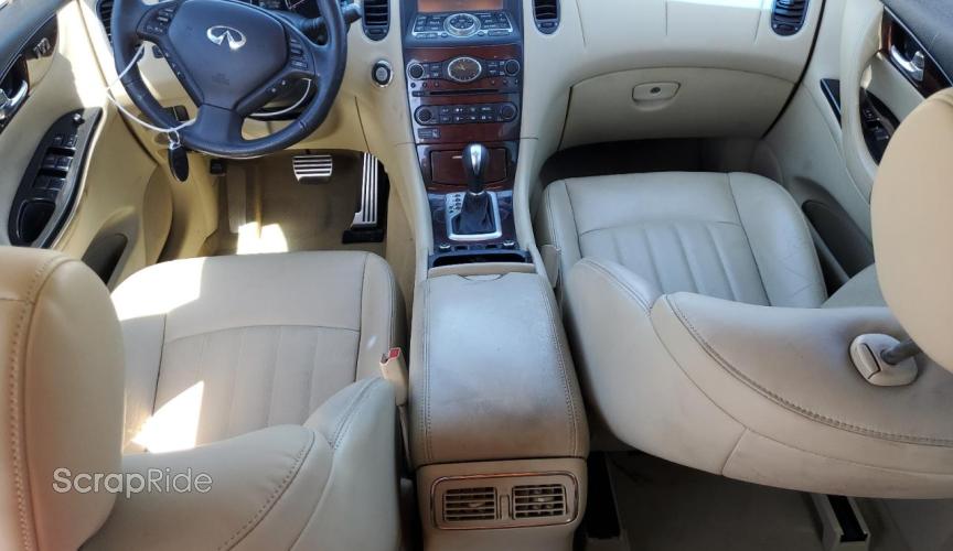 Infiniti QX50 in Pompano Beach 3